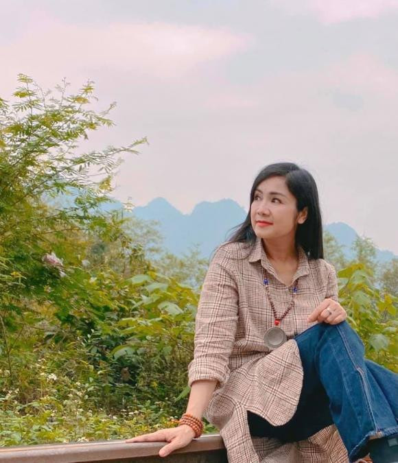 Ảnh mới siêu xinh của nghệ sĩ Thu Hà "Hướng dương ngược nắng" - Hình 2 Anh moi sieu xinh cua nghe si Thu Ha