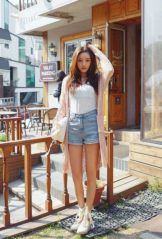 Những mẫu cardigan mùa thu dễ khiến bạn trở nên quê kiểng vì lỗi mốt Nhung mau cardigan mua thu de khien ban tro nen que kieng vi loi mot
