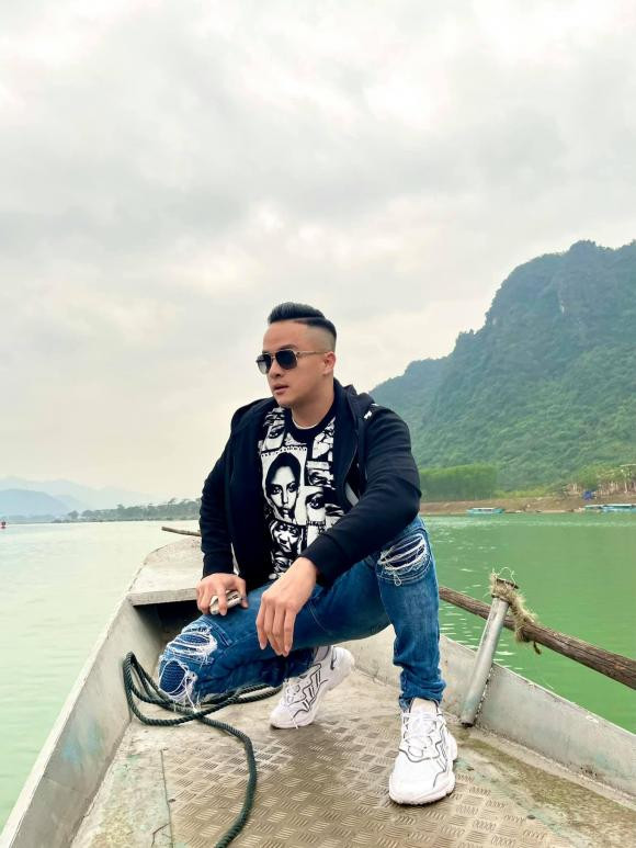 Cuộc sống hiện tại của Cao Thái Sơn: Trở thành "Ông hoàng sưu tầm sổ đỏ" - Hình 25 Cuoc song hien tai cua Cao Thai Son: Tro thanh