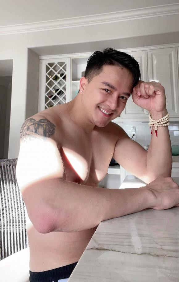 Cuộc sống hiện tại của Cao Thái Sơn: Trở thành "Ông hoàng sưu tầm sổ đỏ" - Hình 20 Cuoc song hien tai cua Cao Thai Son: Tro thanh