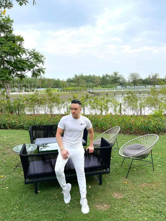 Cuộc sống hiện tại của Cao Thái Sơn: Trở thành "Ông hoàng sưu tầm sổ đỏ" - Hình 27 Cuoc song hien tai cua Cao Thai Son: Tro thanh