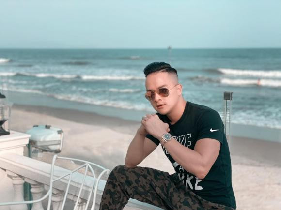 Cuộc sống hiện tại của Cao Thái Sơn: Trở thành "Ông hoàng sưu tầm sổ đỏ" - Hình 23 Cuoc song hien tai cua Cao Thai Son: Tro thanh