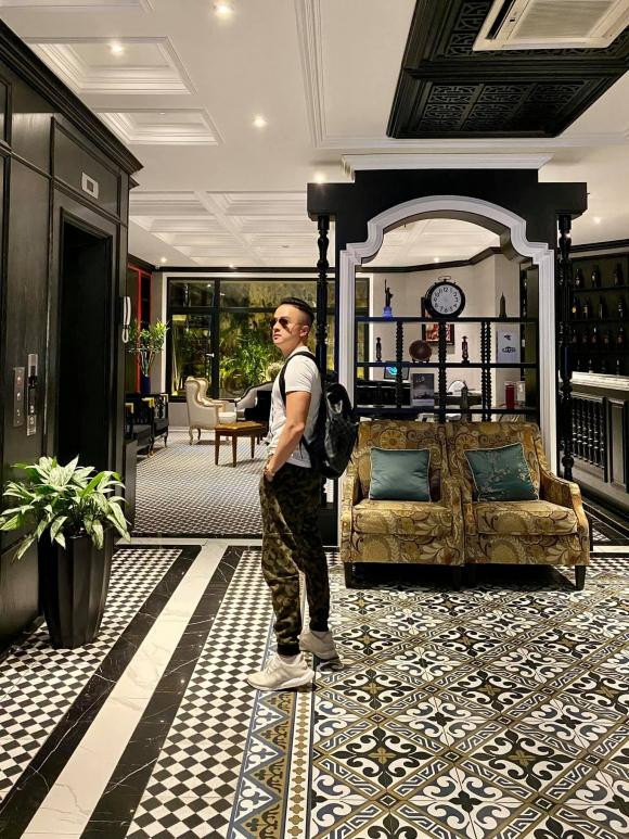 Cuộc sống hiện tại của Cao Thái Sơn: Trở thành "Ông hoàng sưu tầm sổ đỏ" - Hình 24 Cuoc song hien tai cua Cao Thai Son: Tro thanh