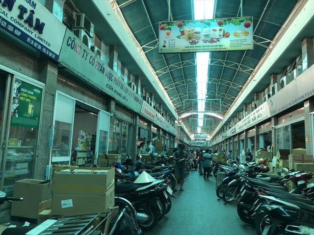 Bát nháo chợ tân dược lớn nhất nước Bat nhao cho tan duoc lon nhat nuoc