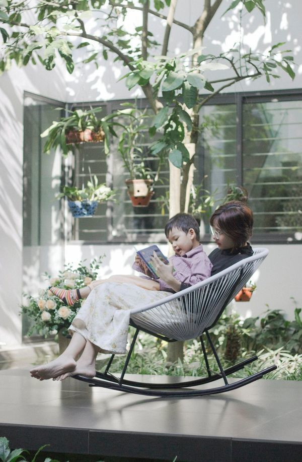 Ngẩn ngơ trước khu vườn bí mật trong ngôi nhà màu trắng ở Hải Phòng Ngan ngo truoc khu vuon bi mat trong ngoi nha mau trang o Hai Phong