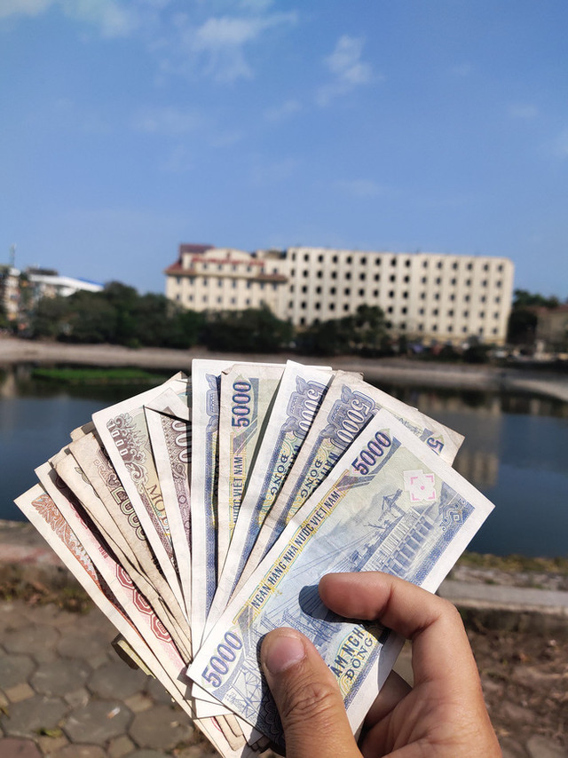 Thưởng Tết 6 triệu bỗng chốc co lại chỉ còn 120 nghìn đồng ? Thuong Tet 6 trieu bong choc co lai chi con 120 nghin dong ?