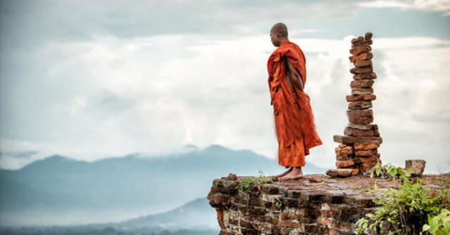 Người sống càng toan tính chính là khởi đầu của sự nghèo đói - Hình 2 Nguoi song cang toan tinh chinh la khoi dau cua su ngheo doi-Hinh-2