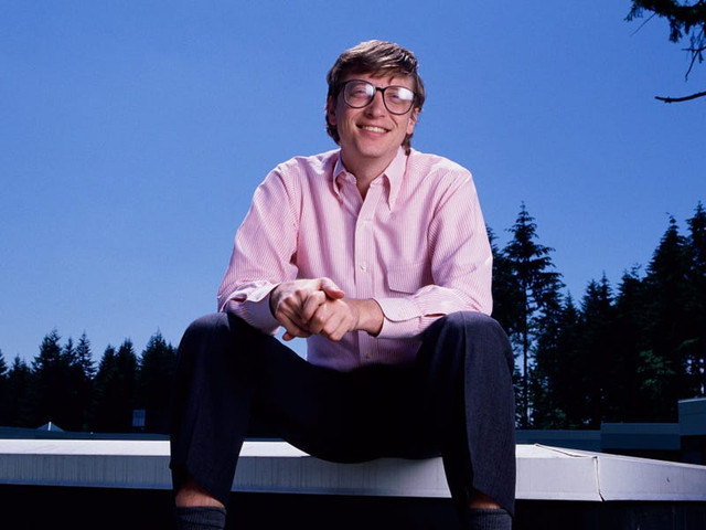 Bill Gates thích tán tỉnh vợ người khác, thường đến câu lạc bộ thoát y - Hình 2 Bill Gates thich tan tinh vo nguoi khac, thuong den cau lac bo thoat y-Hinh-2