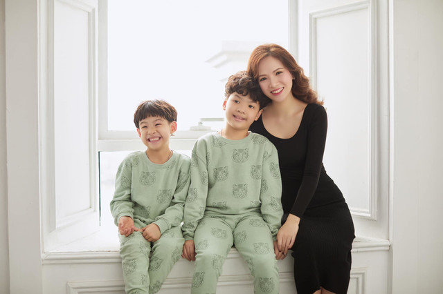 MC Đan Lê chia sẻ bí quyết để gia đình luôn vui vẻ trong mùa dịch - Hình 7 MC Dan Le chia se bi quyet de gia dinh luon vui ve trong mua dich-Hinh-7