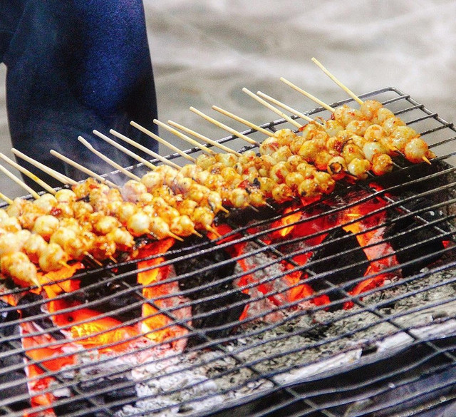 Đặc sản "nhỏ mà có võ", giòn sần sật ở Phan Thiết - Hình 3 Dac san