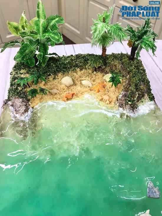 Cô nàng làm chiếc bánh biển xanh khiến CĐM mắt chữ O mồm chữ A - Hình 5 Co nang lam chiec banh bien xanh khien CDM mat chu O mom chu A-Hinh-5