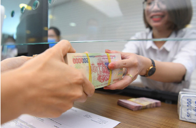 Nếu có 50 triệu thì nên gửi tiết kiệm hay đầu tư? Neu co 50 trieu thi nen gui tiet kiem hay dau tu?