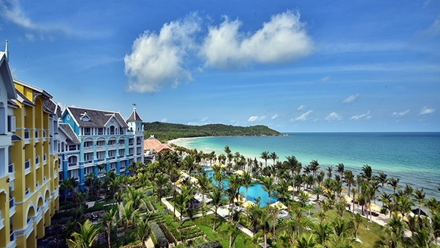 Giá vé máy bay giảm kịch sàn, khách ồ ạt đặt tour du lịch Gia ve may bay giam kich san, khach o at dat tour du lich