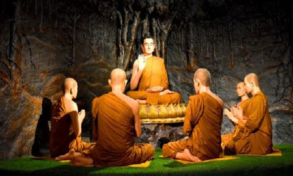 Đời này có 4 chuyện ngay cả Đức Phật cũng không thể xoay chuyển Doi nay co 4 chuyen ngay ca Duc Phat cung khong the xoay chuyen
