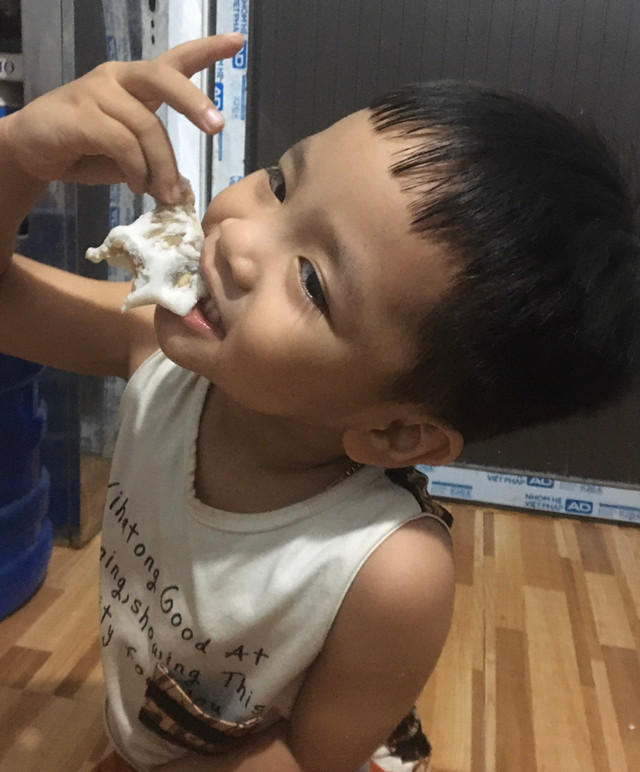 Giới trẻ tự làm bánh Trung thu khi ở nhà giãn cách - Hình 5 Gioi tre tu lam banh Trung thu khi o nha gian cach-Hinh-5