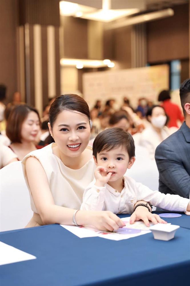 Hằng Túi nổi trận lôi đình vì 5 lần 7 lượt bị kẻ xấu hãm hại - Hình 3 Hang Tui noi tran loi dinh vi 5 lan 7 luot bi ke xau ham hai-Hinh-3