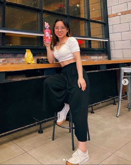 Sự thật đằng sau thân hình cơ bắp cuồn cuộn của cô gái Cà Mau - Hình 3 Su that dang sau than hinh co bap cuon cuon cua co gai Ca Mau-Hinh-3