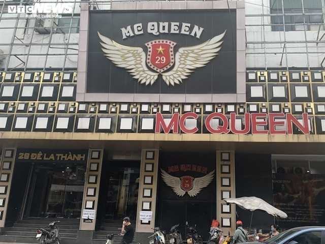 Quán karaoke giữa Covid-19: Nguy cơ gục hẳn sau nhiều lần "chết lâm sàng" - Hình 2 Quan karaoke giua Covid-19: Nguy co guc han sau nhieu lan