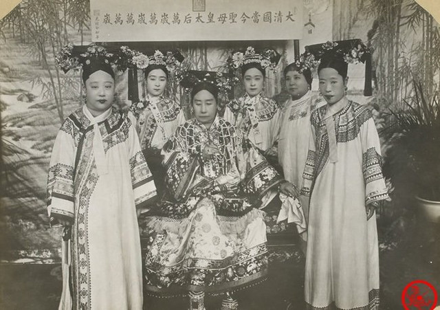 Thanh triều suy vong, cung nữ không dám lấy chồng chỉ vì lý do này Thanh trieu suy vong, cung nu khong dam lay chong chi vi ly do nay