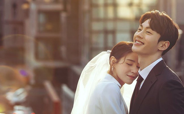 Lấy chồng, không lấy trai cúi mặt - Chọn vợ, không chọn gái ngẩng đầu Lay chong, khong lay trai cui mat - Chon vo, khong chon gai ngang dau