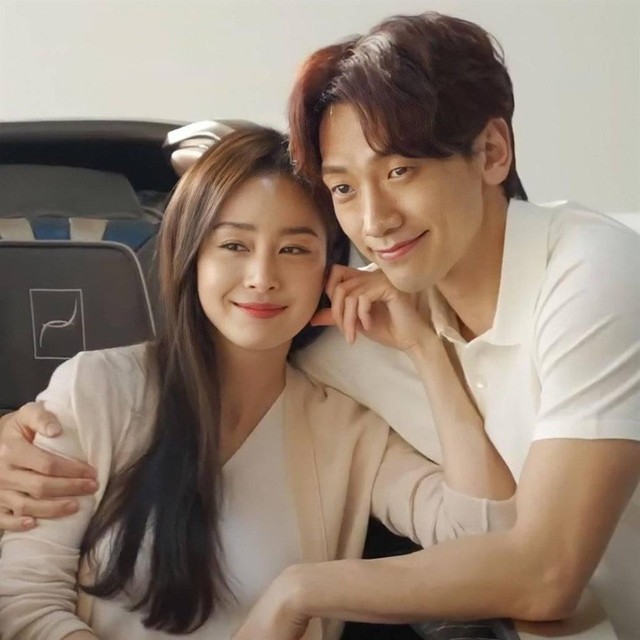 Kim Tae Hee bật mí 5 bí quyết giữ da tươi trẻ dù đã chạm ngưỡng 41 - Hình 2 Kim Tae Hee bat mi 5 bi quyet giu da tuoi tre du da cham nguong 41-Hinh-2