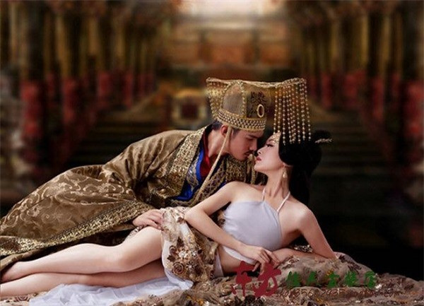 Tuyệt chiêu phòng the của mỹ nhân Trung Hoa xưa khiến đàn ông mê đắm - Hình 3 Tuyet chieu phong the cua my nhan Trung Hoa xua khien dan ong me dam-Hinh-3