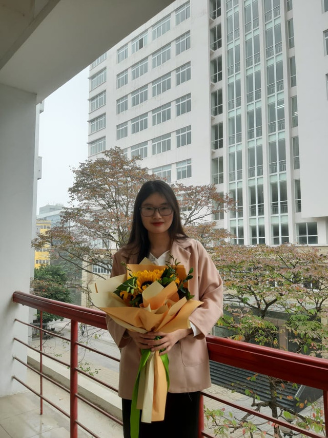 Nữ sinh ngược dòng để tốt nghiệp xuất sắc ĐH Bách Khoa Hà Nội Nu sinh nguoc dong de tot nghiep xuat sac DH Bach Khoa Ha Noi