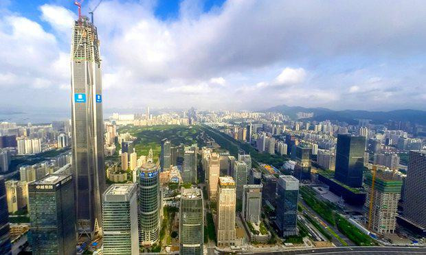 Nửa đêm, 3000 người thi nhau mua nhà đất có giá 200 triệu/m2 Nua dem, 3000 nguoi thi nhau mua nha dat co gia 200 trieu/m2