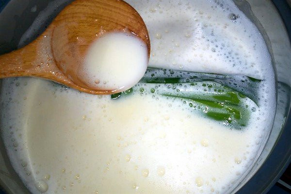 4 loại đồ uống có thể khiến trẻ dậy thì sớm 4 loai do uong co the khien tre day thi som