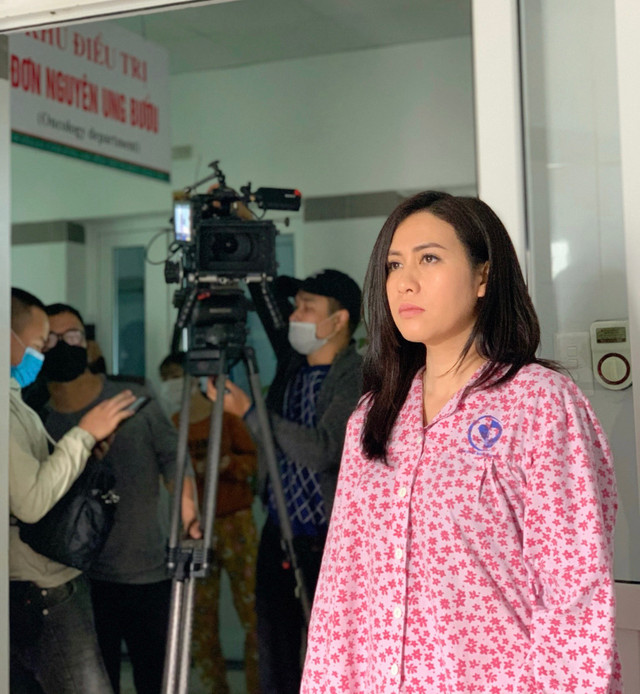 Đại úy công an Trúc Mai bầm dập vì vai tiểu tam - Hình 3 Dai uy cong an Truc Mai bam dap vi vai tieu tam-Hinh-3