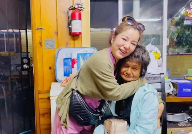 Bị nghi cướp công Thúy Nga khi giúp Kim Ngân, Trizzie Phương Trinh nói gì? - Hình 2 Bi nghi cuop cong Thuy Nga khi giup Kim Ngan, Trizzie Phuong Trinh noi gi?-Hinh-2