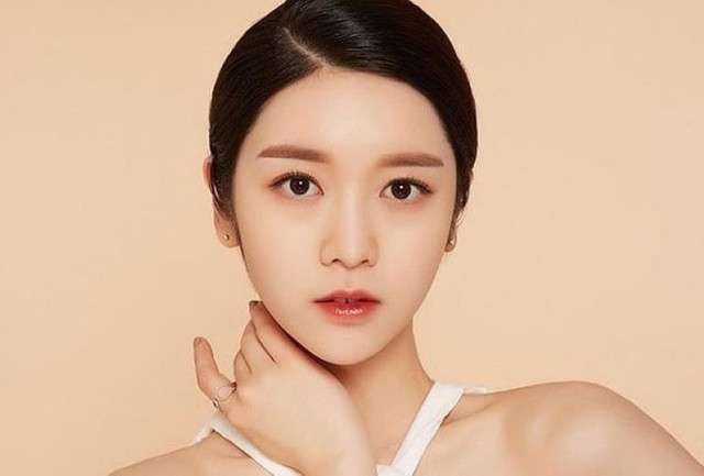 Tuyệt chiêu giảm béo để có khuôn mặt chuẩn Vline như các cô nàng Hàn Quốc Tuyet chieu giam beo de co khuon mat chuan Vline nhu cac co nang Han Quoc