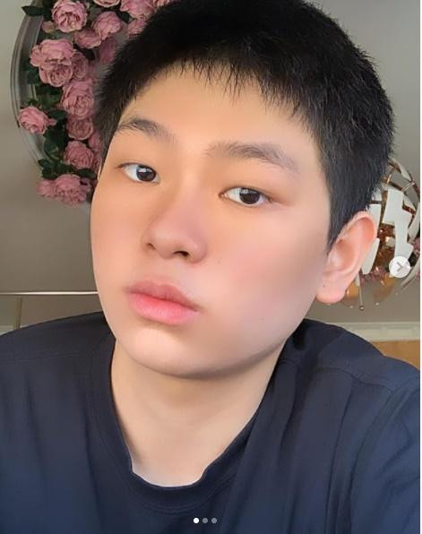 Rich kid Gen Z bị gạ tình, yêu cầu "sugar daddy" phải THƠM - Hình 2 Rich kid Gen Z bi ga tinh, yeu cau