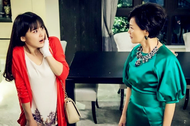 Mẹ chồng tát con dâu vì "vừa mất 5 triệu đã thấy sắm áo quần" - Hình 2 Me chong tat con dau vi