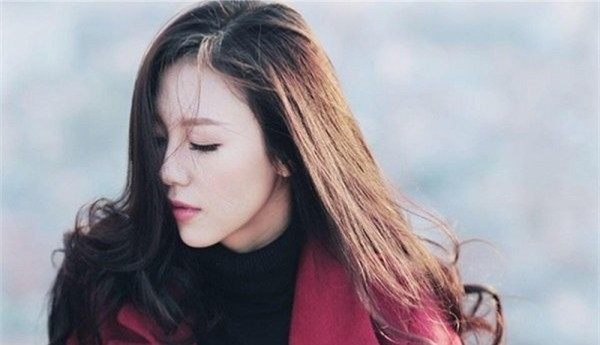 8 hành động "kỳ lạ" của phụ nữ khi ghen tuông - Hình 3 8 hanh dong