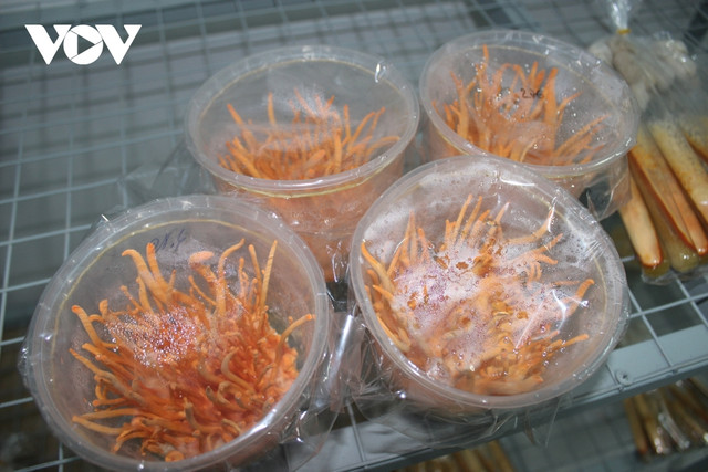 Cảnh báo người tiêu dùng về "xác" đông trùng hạ thảo - Hình 3 Canh bao nguoi tieu dung ve