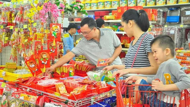 Thời điểm lý tưởng để sắm được nhiều đồ Tết vừa rẻ vừa ngon - Hình 2 Thoi diem ly tuong de sam duoc nhieu do Tet vua re vua ngon-Hinh-2