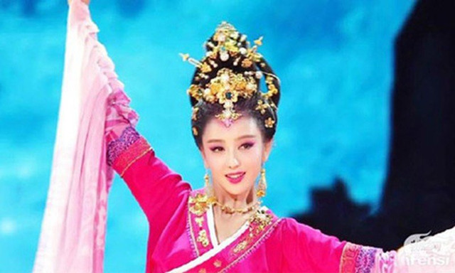 Tào Tháo tuyệt đối không dám chiếm đoạt Điêu Thuyền chỉ vì một lý do Tao Thao tuyet doi khong dam chiem doat Dieu Thuyen chi vi mot ly do