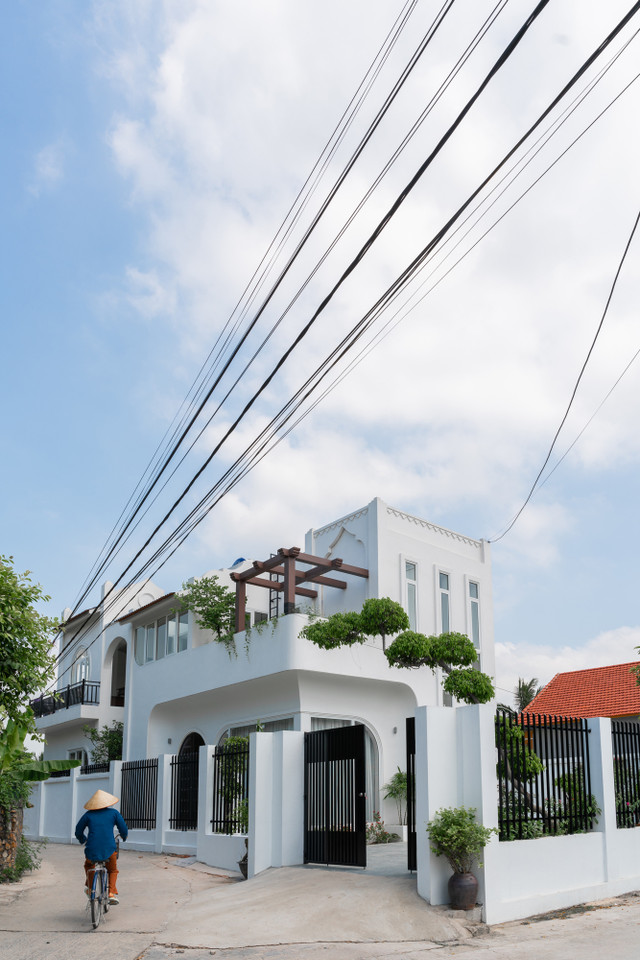 Nữ Việt kiều Úc xây biệt thự 5 tỷ tặng cha mẹ dưỡng già