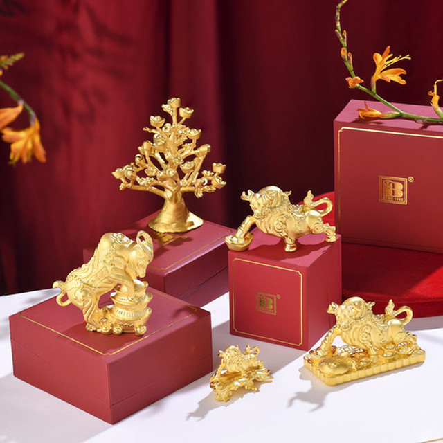 Trâu vàng 9999 tràn ngập thị trường trước ngày Thần Tài - Hình 5 Trau vang 9999 tran ngap thi truong truoc ngay Than Tai-Hinh-5