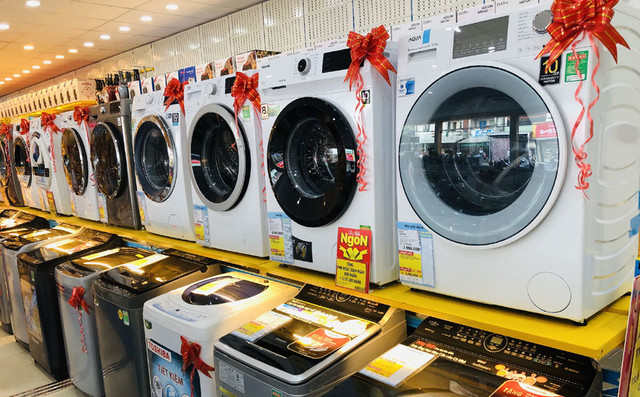Máy giặt đua nhau giảm giá, chỉ bỏ 5 triệu các mẹ khoẻ thân May giat dua nhau giam gia, chi bo 5 trieu cac me khoe than