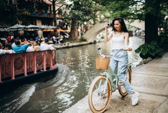 Mang nhiều tiền mặt nhưng Hiền Thục vẫn suýt chết đói vì một sai lầm - Hình 4 Mang nhieu tien mat nhung Hien Thuc van suyt chet doi vi mot sai lam-Hinh-4