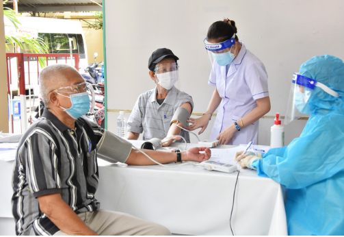 Mắc COVID-19 rồi, kháng thể mạnh hay yếu hơn người tiêm vắc-xin? Mac COVID-19 roi, khang the manh hay yeu hon nguoi tiem vac-xin?