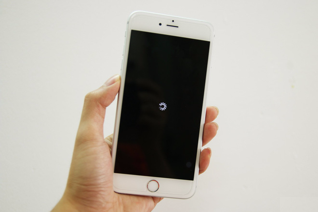 Mẹo đơn giản trị ngay iPhone bị đơ màn hình Meo don gian tri ngay iPhone bi do man hinh