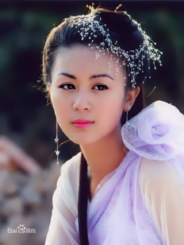 Sao hạng A Trung Quốc hết thời đi dọn vệ sinh - Hình 4 Sao hang A Trung Quoc het thoi di don ve sinh-Hinh-4