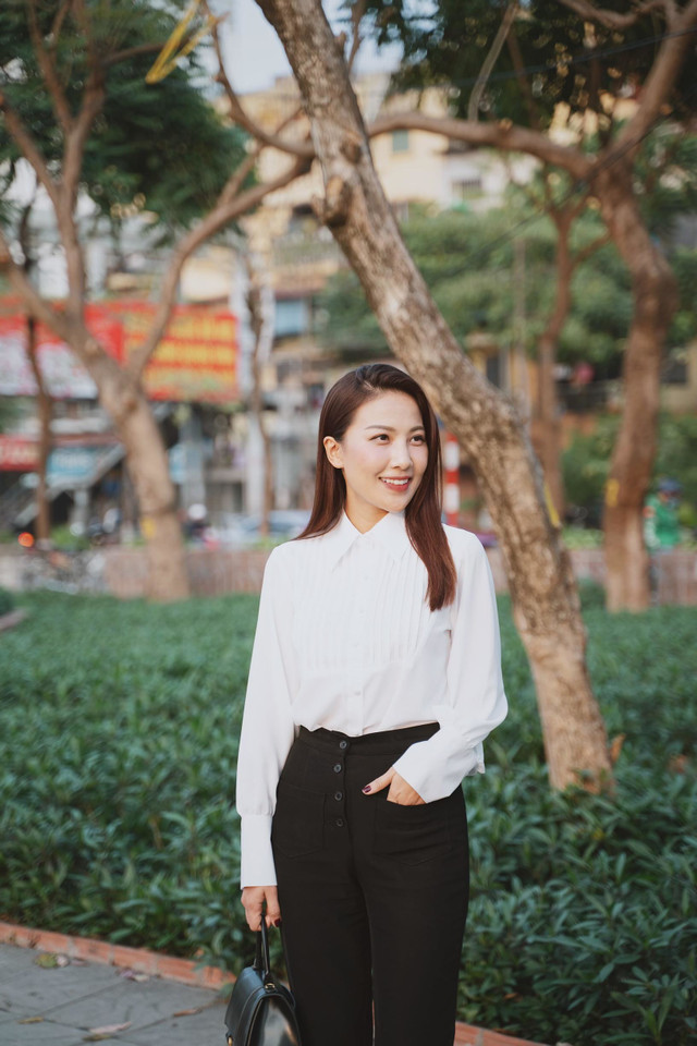 BTV Quỳnh Hoa nói lý do phải dừng dẫn thời tiết - Hình 6 BTV Quynh Hoa noi ly do phai dung dan thoi tiet-Hinh-6