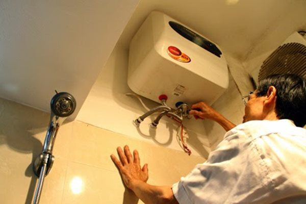 Mẹo dùng bình nóng lạnh vừa an toàn vừa tiết kiệm Meo dung binh nong lanh vua an toan vua tiet kiem