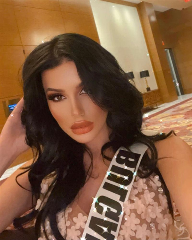 Miss Universe 2020 hạ màn, dân mạng chỉ ra thí sinh "lật mặt như bánh tráng" - Hình 3 Miss Universe 2020 ha man, dan mang chi ra thi sinh