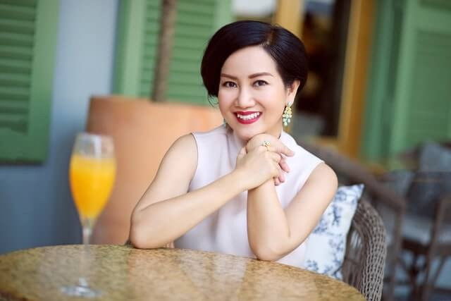 Phụ nữ U40 mà giữ được 4 đặc trưng này chứng tỏ bạn bảo dưỡng rất tốt Phu nu U40 ma giu duoc 4 dac trung nay chung to ban bao duong rat tot