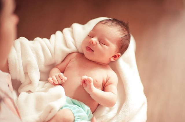Vị trí hiểm của trẻ nhỏ mà bố mẹ không nên động vào kẻo hại con Vi tri hiem cua tre nho ma bo me khong nen dong vao keo hai con
